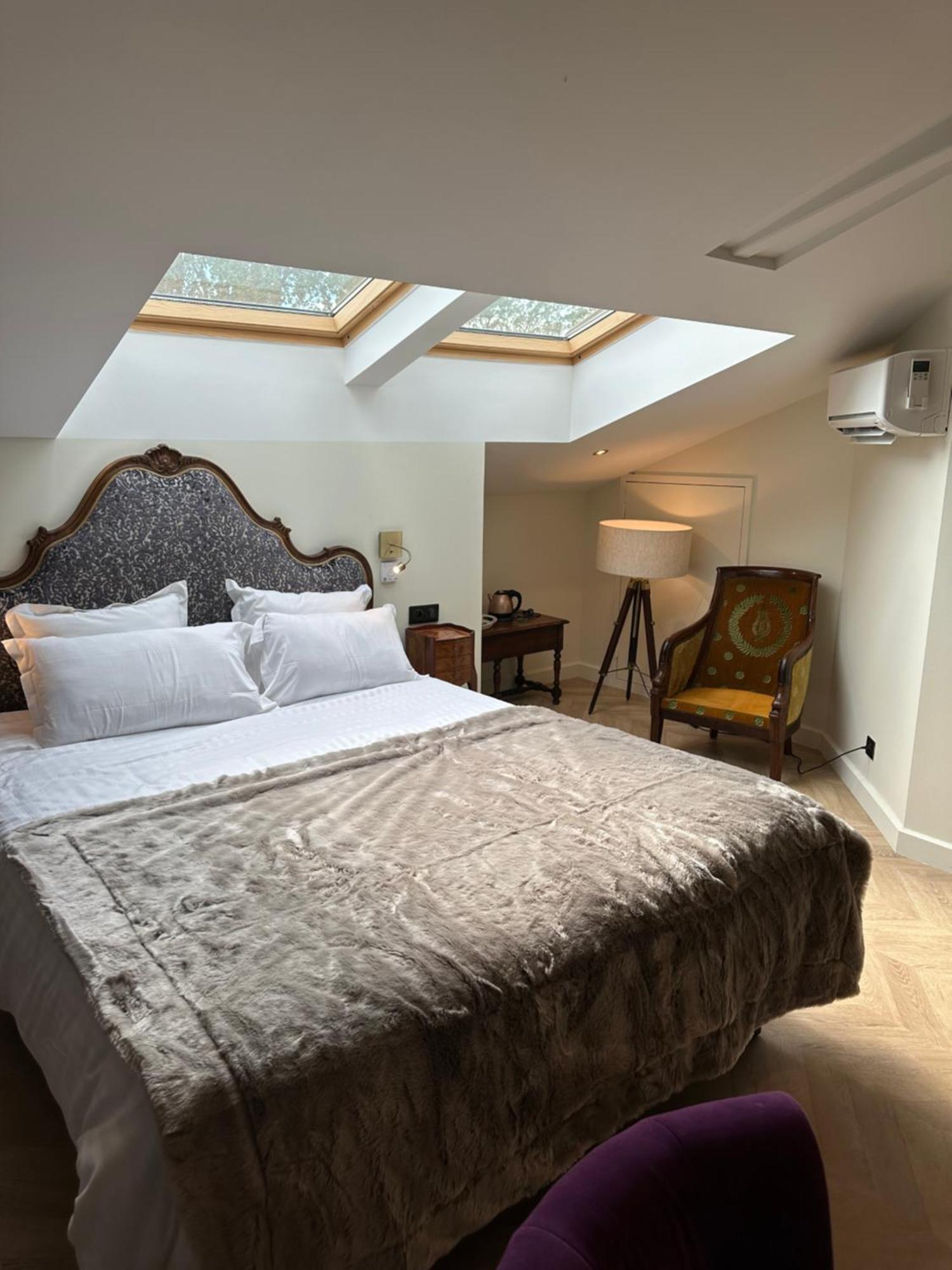 Castel Bois Marie, Maison D'Hotes Montauban Eksteriør bilde A bedroom at the hotel