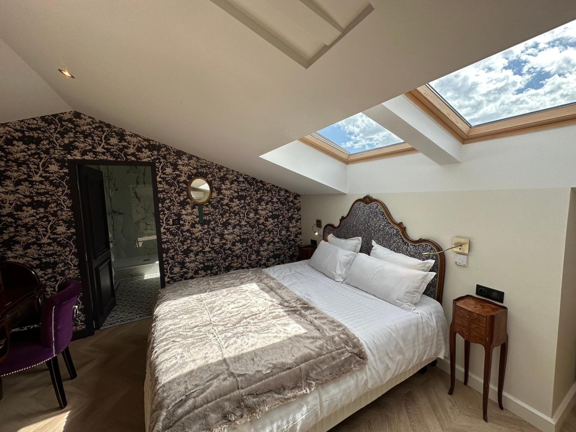 Castel Bois Marie, Maison D'Hotes Montauban Eksteriør bilde A bedroom at The Old Bank