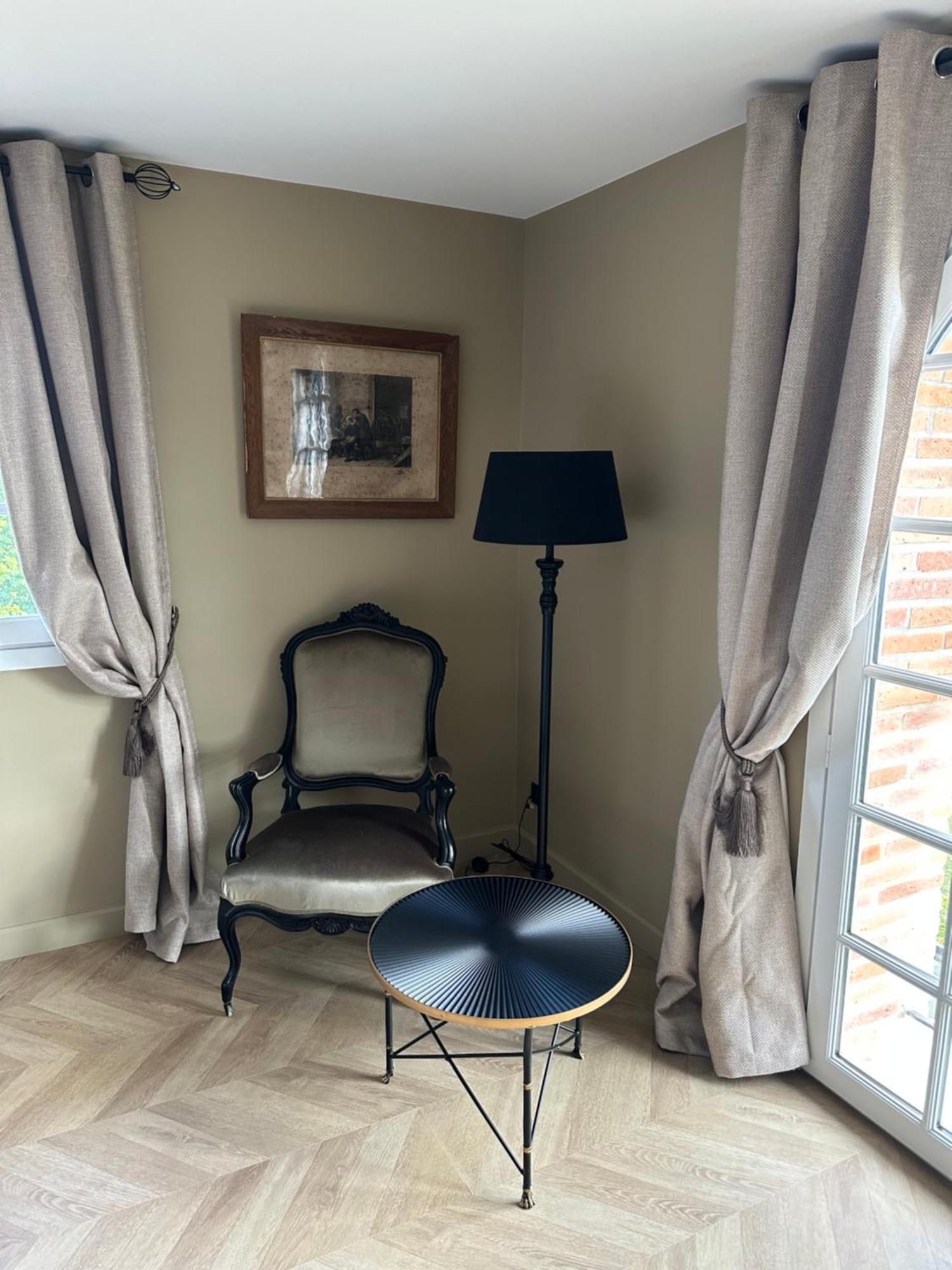 Castel Bois Marie, Maison D'Hotes Montauban Eksteriør bilde Curtains in a home