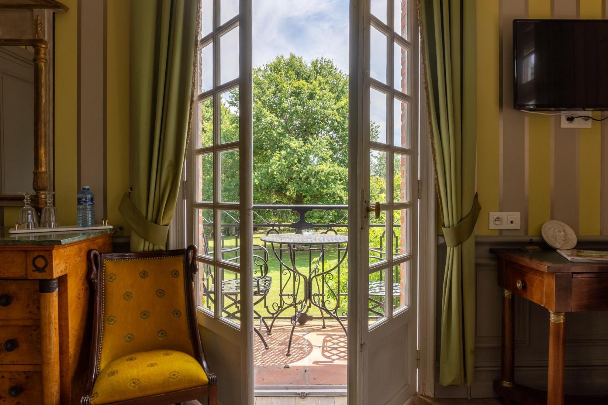 Castel Bois Marie, Maison D'Hotes Montauban Eksteriør bilde A room at the hotel