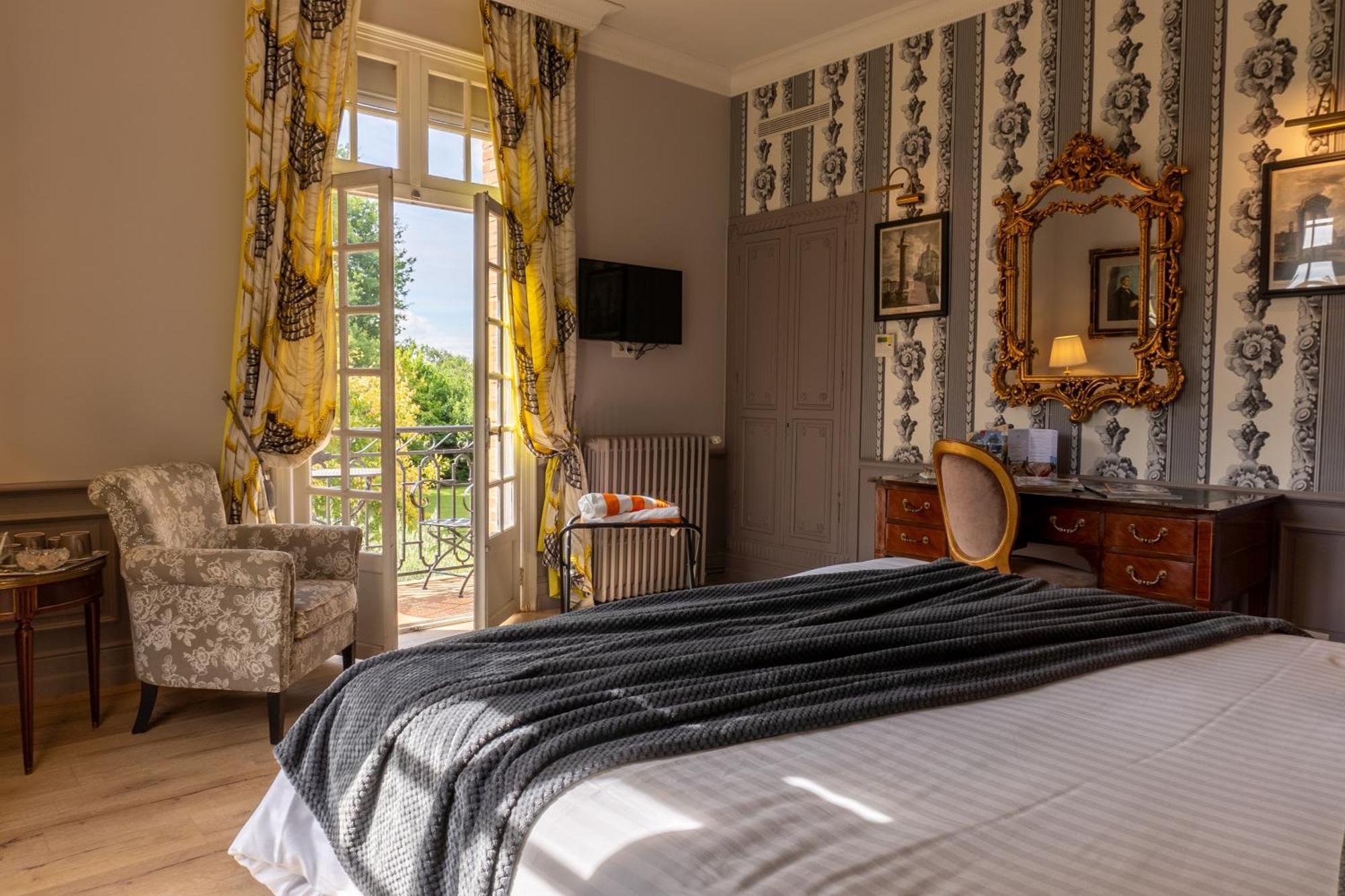 Castel Bois Marie, Maison D'Hotes Montauban Eksteriør bilde A room at the hotel