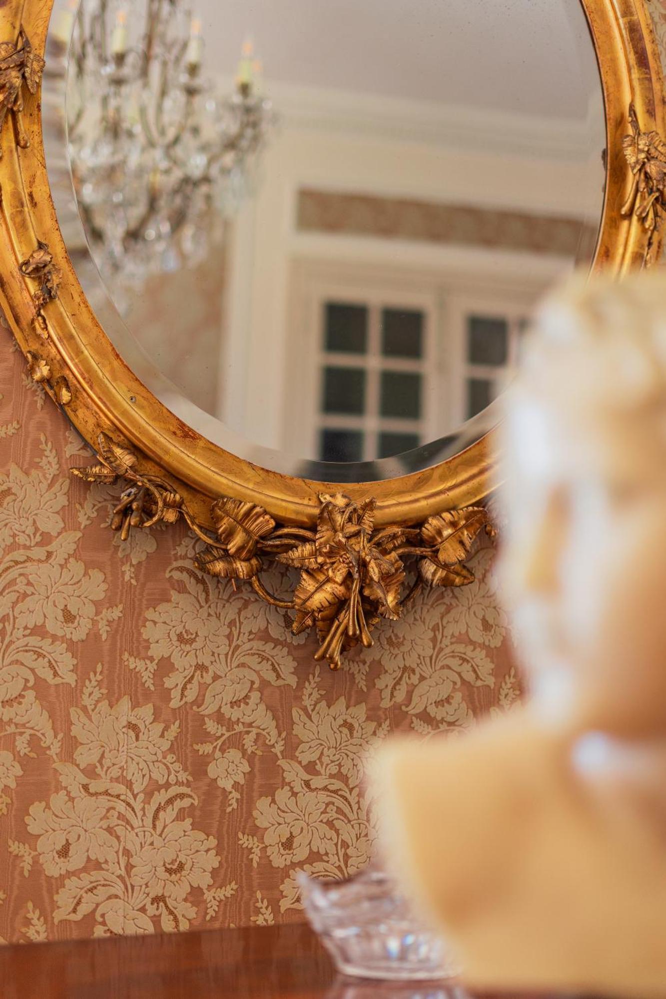 Castel Bois Marie, Maison D'Hotes Montauban Eksteriør bilde Detail of the mirror